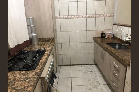 Casa à venda com 159m², 4 quartos e 2 vagas Casa à venda com 159m², 4 quartos e 2 vagasFoto 07