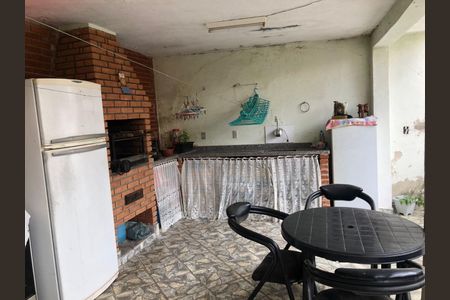Casa à venda com 159m², 4 quartos e 2 vagas Casa à venda com 159m², 4 quartos e 2 vagasFoto 14