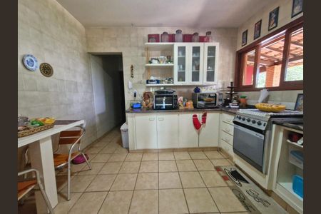 Casa de condomínio à venda com 577m², 4 quartos e 5 vagas Casa de condomínio à venda com 577m², 4 quartos e 5 vagasFoto 20