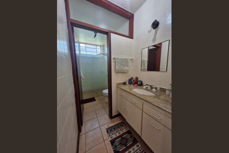 Casa de condomínio à venda com 577m², 4 quartos e 5 vagas Casa de condomínio à venda com 577m², 4 quartos e 5 vagasFoto 31