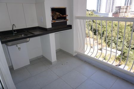 Apartamento para alugar com 86m², 2 quartos e 1 vagaVaranda