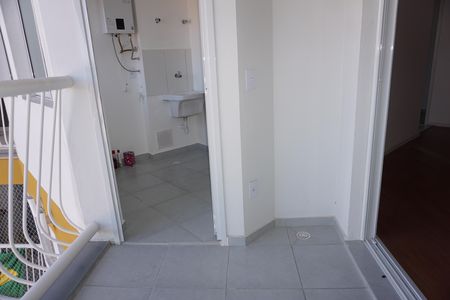 Apartamento para alugar com 86m², 2 quartos e 1 vagaVaranda