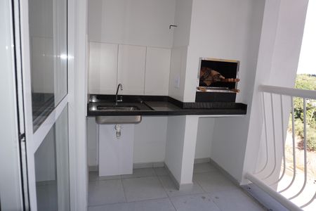 Apartamento para alugar com 86m², 2 quartos e 1 vagaVaranda