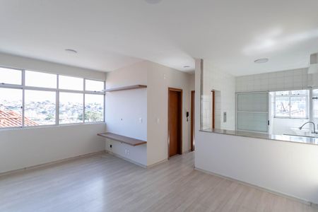 Sala de apartamento para alugar com 1 quarto, 62m² em Santa Amelia, Belo Horizonte