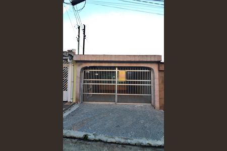Fachada de casa à venda com 4 quartos, 190m² em Paulicéia, São Bernardo do Campo