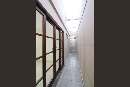Corredor de casa à venda com 4 quartos, 190m² em Paulicéia, São Bernardo do Campo