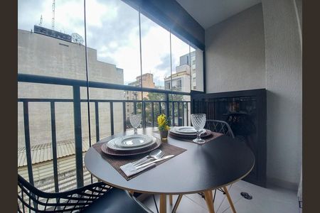 Studio para alugar com 30m², 1 quarto e sem vaga Studio para alugar com 30m², 1 quarto e sem vagaVista da Sacada