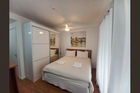 Studio para alugar com 30m², 1 quarto e sem vaga Studio para alugar com 30m², 1 quarto e sem vagaQuarto