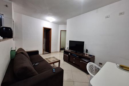 Apartamento à venda com 100m², 2 quartos e 1 vagaSala 