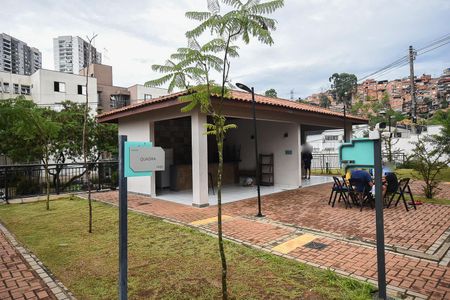 Apartamento para alugar com 40m², 2 quartos e 1 vaga Apartamento para alugar com 40m², 2 quartos e 1 vagaChurrasqueira
