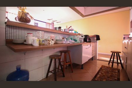 Cozinha de casa à venda com 7 quartos, 370m² em Chácara Mafalda, São Paulo