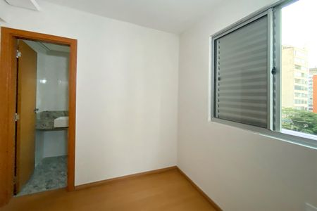 Apartamento para alugar com 54m², 2 quartos e 1 vaga Apartamento para alugar com 54m², 2 quartos e 1 vagaSuite 2