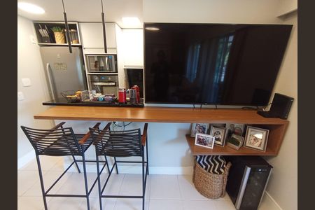 Apartamento para alugar com 85m², 1 quarto e 1 vaga
