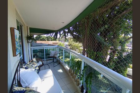 Apartamento para alugar com 85m², 1 quarto e 1 vaga Apartamento para alugar com 85m², 1 quarto e 1 vagaVaranda
