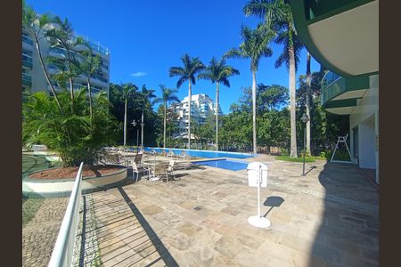 Apartamento para alugar com 85m², 1 quarto e 1 vaga Apartamento para alugar com 85m², 1 quarto e 1 vagaPiscina