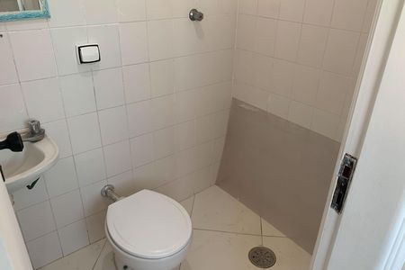 Apartamento para alugar com 110m², 2 quartos e 1 vaga Apartamento para alugar com 110m², 2 quartos e 1 vagaBanheiro de serviço