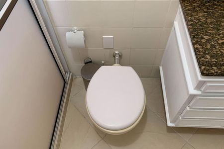 Apartamento para alugar com 110m², 2 quartos e 1 vaga Apartamento para alugar com 110m², 2 quartos e 1 vagaBanheiro