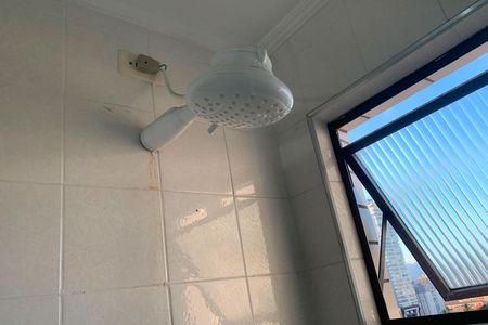 Apartamento para alugar com 110m², 2 quartos e 1 vaga Apartamento para alugar com 110m², 2 quartos e 1 vagaBanheiro da Suíte