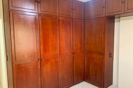 Apartamento para alugar com 110m², 2 quartos e 1 vaga Apartamento para alugar com 110m², 2 quartos e 1 vagaSuite