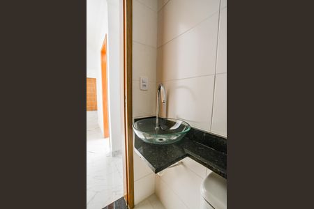 Apartamento à venda com 51m², 2 quartos e 1 vaga Apartamento à venda com 51m², 2 quartos e 1 vagaBanheiro Social