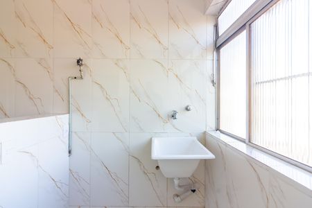 Apartamento para alugar com 55m², 2 quartos e 1 vaga Apartamento para alugar com 55m², 2 quartos e 1 vagaÁrea de Serviço