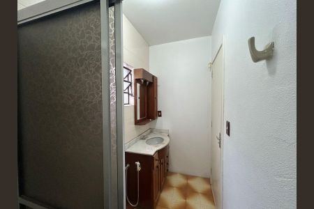 Apartamento para alugar com 69m², 2 quartos e sem vaga Apartamento para alugar com 69m², 2 quartos e sem vagaBanheiro