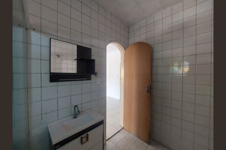 Casa à venda com 170m², 2 quartos e 3 vagasBanheiro Suíte