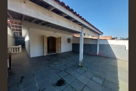 Casa à venda com 170m², 2 quartos e 3 vagasVaranda