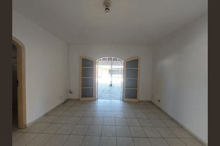 Casa à venda com 170m², 2 quartos e 3 vagasQuarto 1