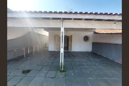 Casa à venda com 170m², 2 quartos e 3 vagasVaranda