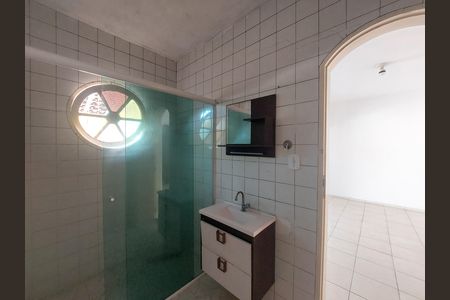 Casa à venda com 170m², 2 quartos e 3 vagasBanheiro Suíte 1