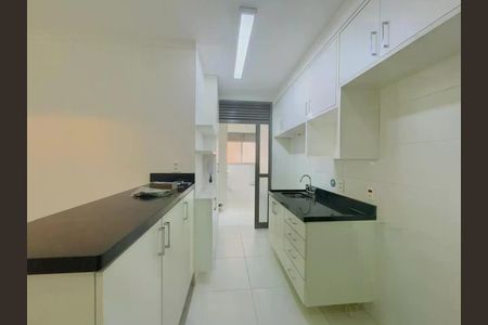 Apartamento à venda com 70m², 2 quartos e 1 vaga