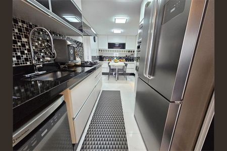 Apartamento à venda com 3 quartos, 139m² em Vila Regente Feijó, São Paulo