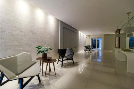 Apartamento à venda com 68m², 2 quartos e 1 vaga