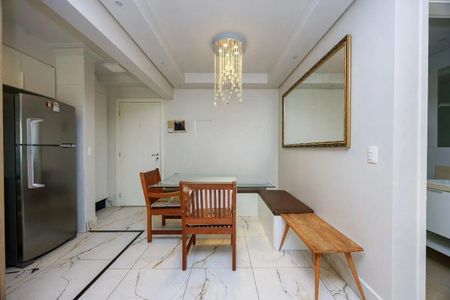 Apartamento à venda com 68m², 2 quartos e 1 vaga