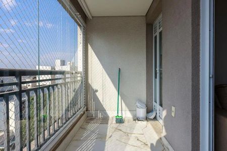 Apartamento à venda com 68m², 2 quartos e 1 vaga