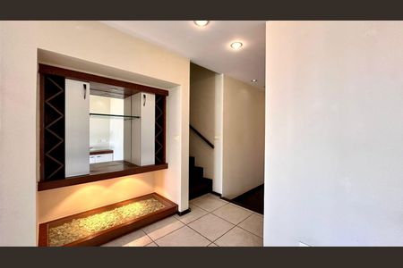 Apartamento para alugar com 3 quartos, 200m² em Barra da Tijuca, Rio de Janeiro