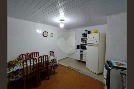 Casa à venda com 105m², 3 quartos e 1 vaga