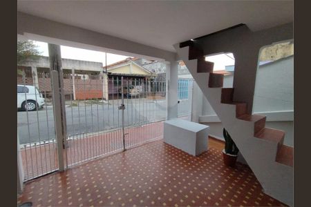 Casa à venda com 3 quartos, 105m² em Vila Darli, São Paulo