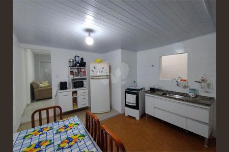 Casa à venda com 3 quartos, 105m² em Vila Darli, São Paulo