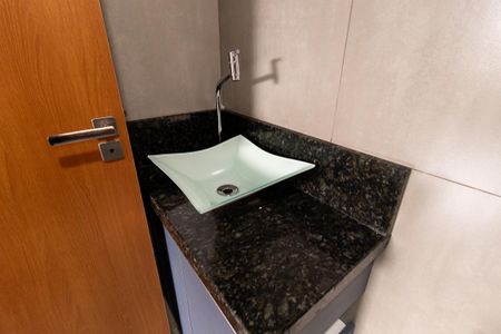 Apartamento para alugar com 30m², 1 quarto e sem vaga Apartamento para alugar com 30m², 1 quarto e sem vagaDetalhe do banheiro