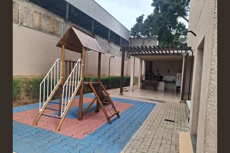 Apartamento à venda com 2 quartos, 32m² em Parque Vitoria, São Paulo