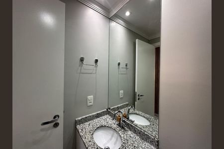 Apartamento à venda com 62m², 2 quartos e 1 vagaBanheiro Social