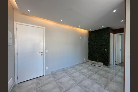 Apartamento à venda com 62m², 2 quartos e 1 vagaSala