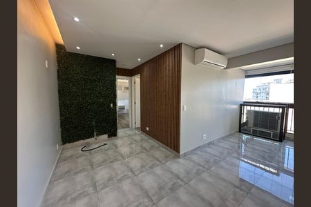 Apartamento à venda com 62m², 2 quartos e 1 vagaSala