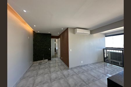 Apartamento à venda com 62m², 2 quartos e 1 vagaSala