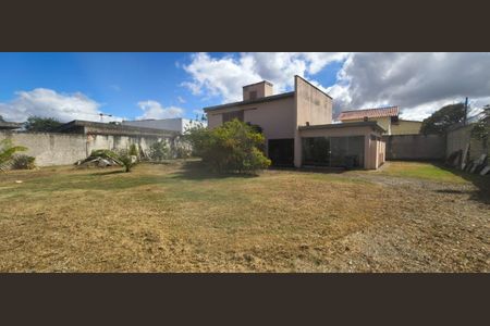 Casa à venda com 150m², 1 quarto e 10 vagas