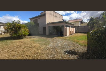 Casa à venda com 150m², 1 quarto e 10 vagas