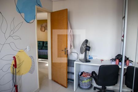 Apartamento à venda com 55m², 2 quartos e 1 vagaQuarto 02