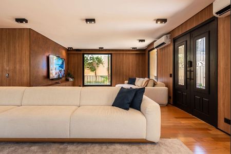Casa à venda com 3 quartos, 329m² em Jardim Guedala, São Paulo